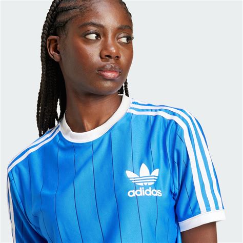 adidas adicolor pinstripe tee.